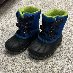 Wonder Nation Blue and Green Kids Snow Boots